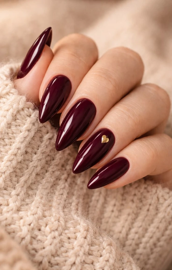 Classy burgundy fall nails with a rich glossy wine-red finish Classy burgundy fall nails with a rich glossy wine-red finish
